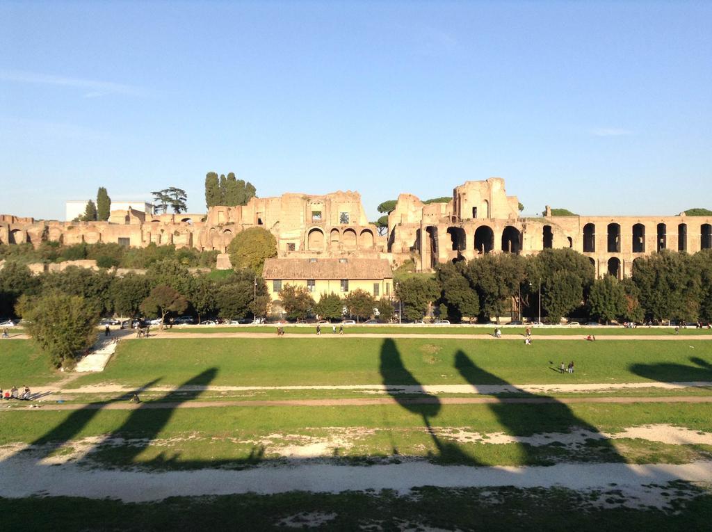 Pannonia Smart House Hotel Rome Bagian luar foto